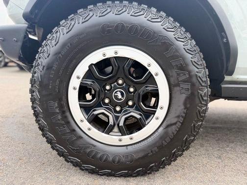CACTUS GRAY 2021 Ford Bronco BADLANDS