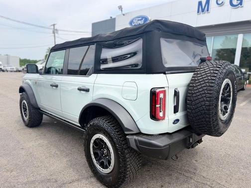 CACTUS GRAY 2021 Ford Bronco BADLANDS