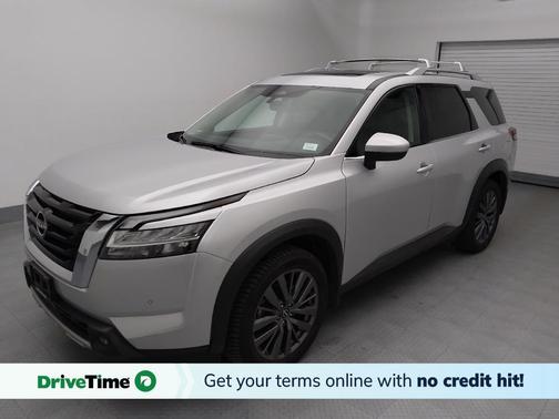 2022 Nissan Pathfinder SL 4WD