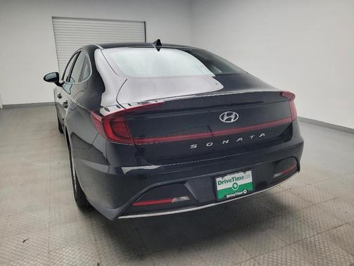 2022 Hyundai SONATA SE