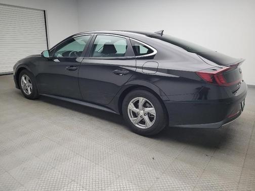 2022 Hyundai SONATA SE