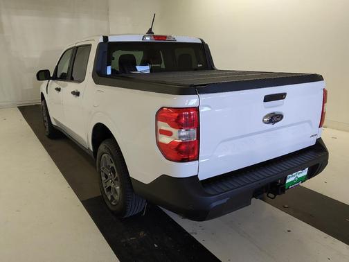 Oxford White 2023 Ford Maverick XLT
