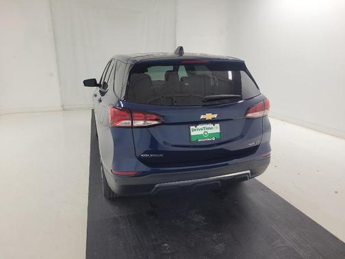 Blue Glow Metallic 2023 Chevrolet Equinox 1LT