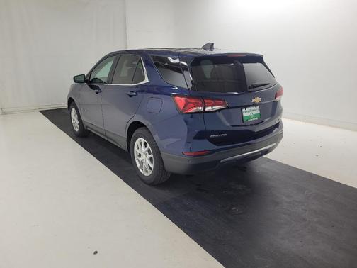 Blue Glow Metallic 2023 Chevrolet Equinox 1LT