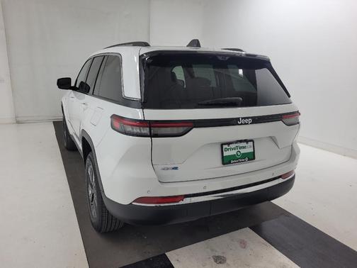 2022 Jeep Grand Cherokee 4xe Base