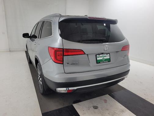 Lunar Silver Metallic 2016 Honda Pilot Elite