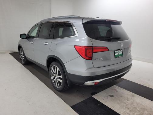 Lunar Silver Metallic 2016 Honda Pilot Elite