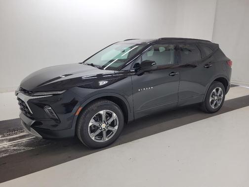 Black 2024 Chevrolet Blazer 2LT