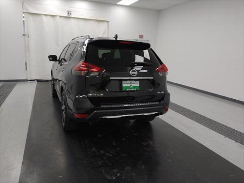 2020 Nissan Rogue SL