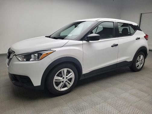 2020 Nissan Kicks S
