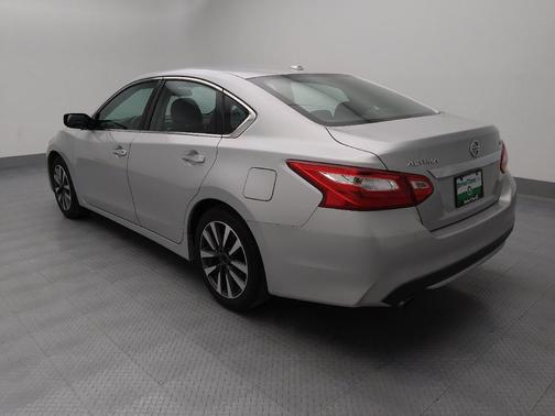 2017 Nissan Altima 2.5 SV