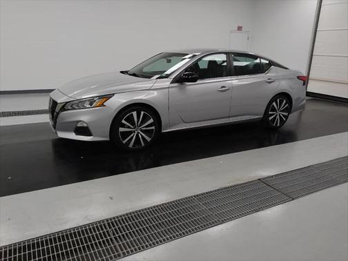 2021 Nissan Altima SR FWD