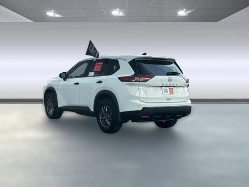2025 Nissan Rogue S