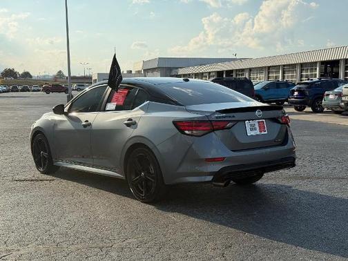 2022 Nissan Sentra SR