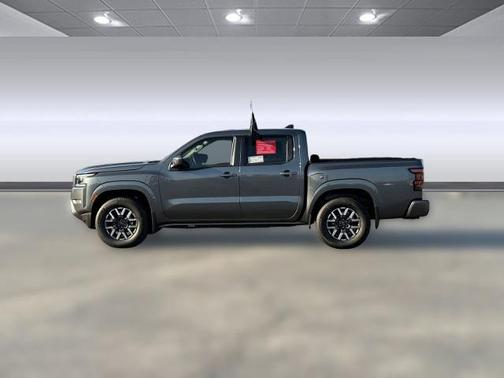 2024 Nissan Frontier SL