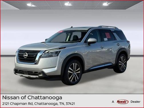 2023 Nissan Pathfinder Platinum