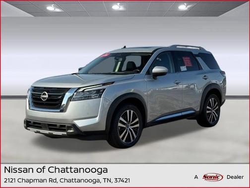 2023 Nissan Pathfinder Platinum