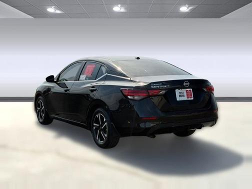 Black 2024 Nissan Sentra SV