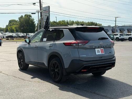 2 Tone Gray / Black Roof 2023 Nissan Rogue SV