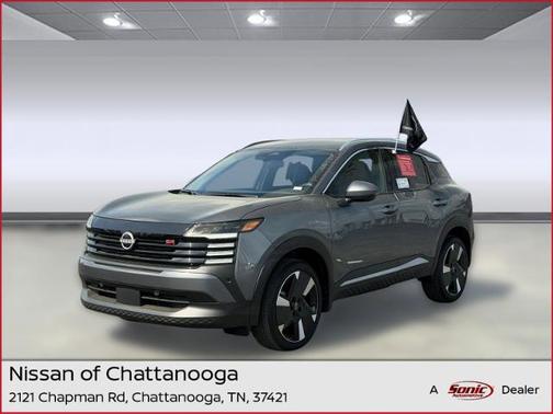 Gun Metallic 2025 Nissan Kicks SR