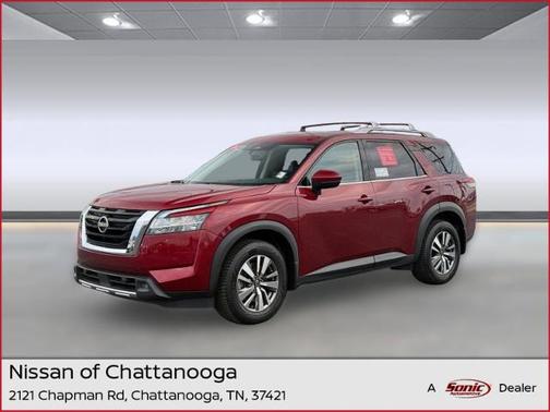 2022 Nissan Pathfinder SL