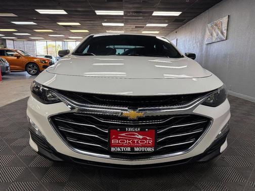 Summit White 2019 Chevrolet Malibu 1LS