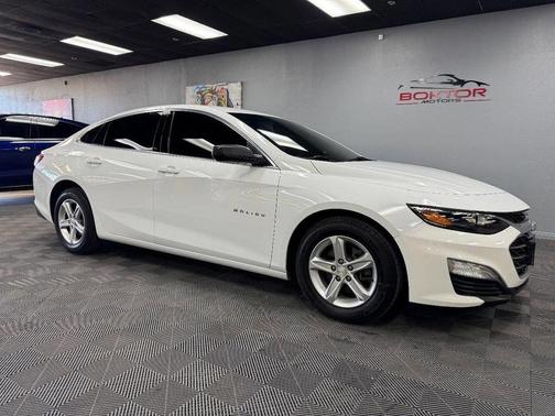 Summit White 2019 Chevrolet Malibu 1LS