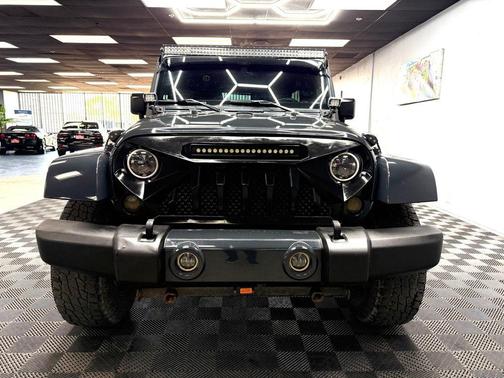 Rhino Clearcoat 2017 Jeep Wrangler Unlimited Sahara
