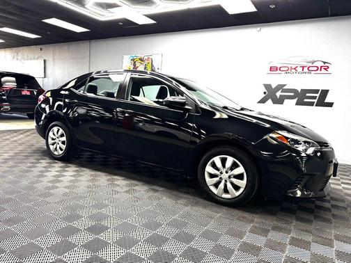Black Sand Pearl 2016 Toyota Corolla LE