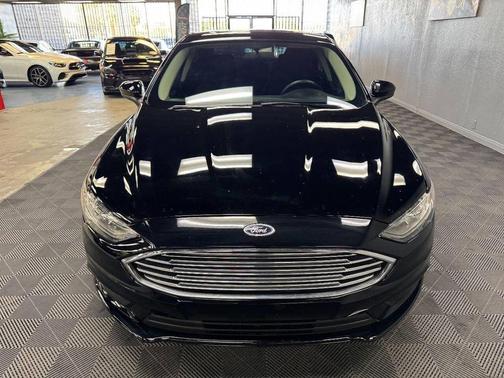 Shadow Black 2018 Ford Fusion SE