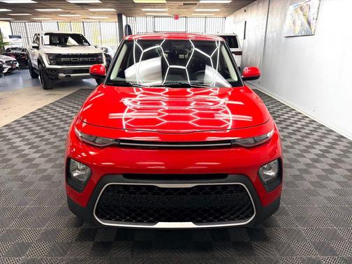 Inferno Red 2022 Kia Soul LX