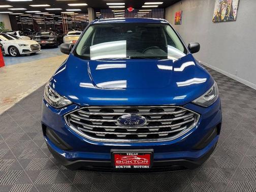2021 Ford Edge SE