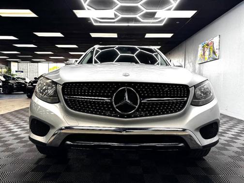 2016 Mercedes-Benz GLC-Class GLC 300