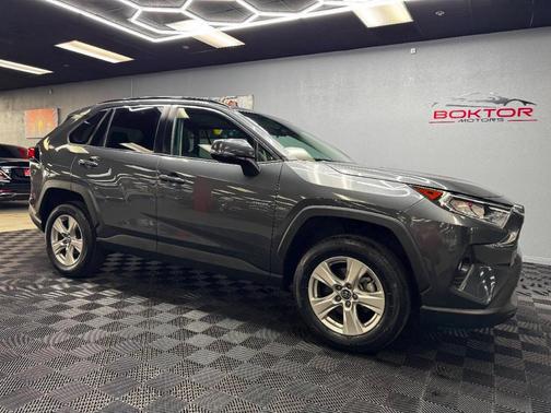 2019 Toyota RAV4 XLE