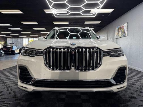 2020 BMW X7 xDrive40i