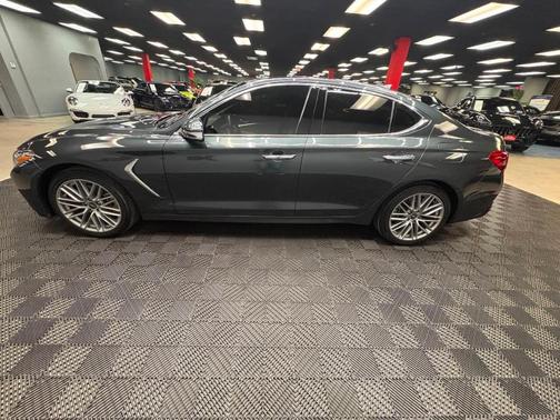 2021 Genesis G70 2.0T