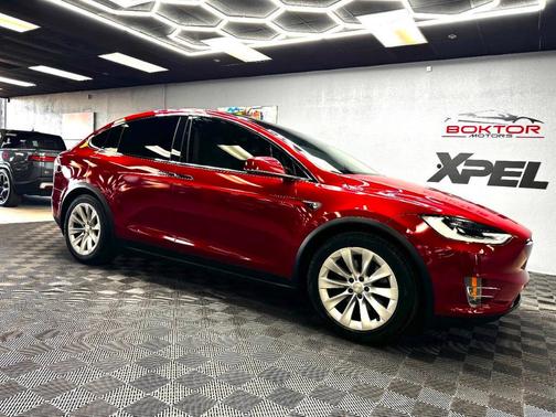 2017 Tesla Model X 75D