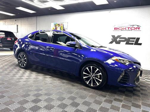 Blue Crush Metallic 2018 Toyota Corolla SE