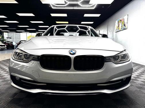 2016 BMW 328 i