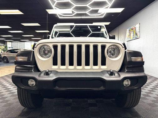 2023 Jeep Wrangler Sport