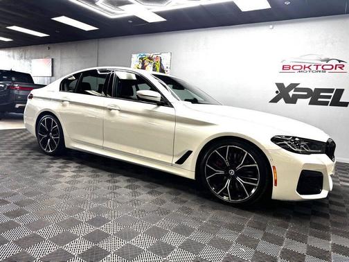 Alpine White 2023 BMW M550 i xDrive