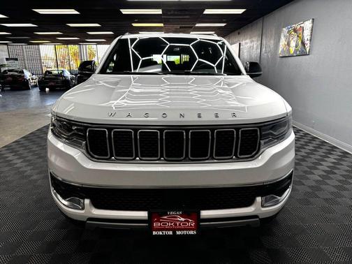 Bright White Clearcoat 2024 Jeep Wagoneer L Series II