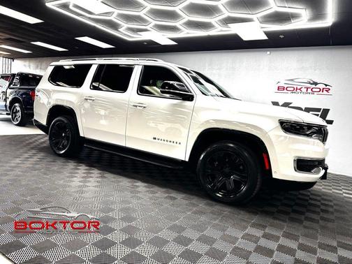 Bright White Clearcoat 2024 Jeep Wagoneer L Series II