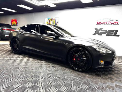 2015 Tesla Model S P85D