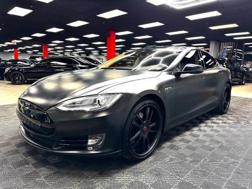 2015 Tesla Model S P85D