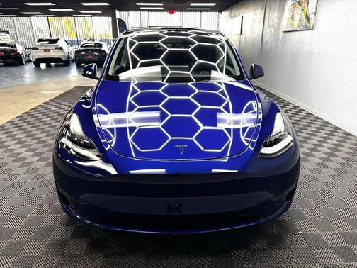 Deep Blue Metallic 2022 Tesla Model Y Long Range