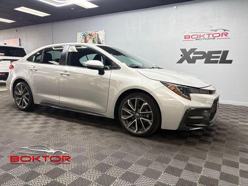 Classic Silver Metallic 2022 Toyota Corolla SE
