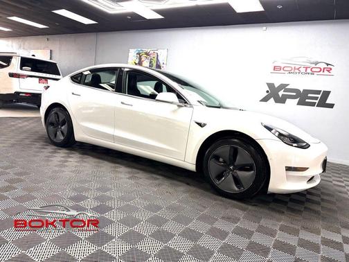 Pearl White Multi 2018 Tesla Model 3 Long Range