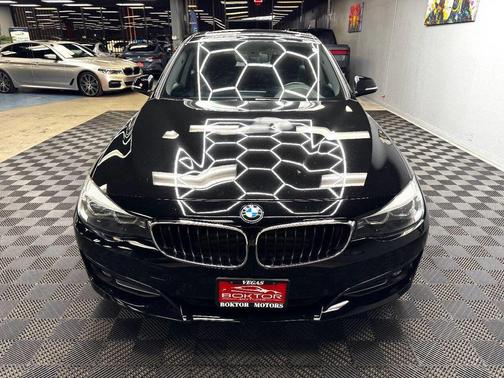 2017 BMW 330 Gran Turismo i xDrive