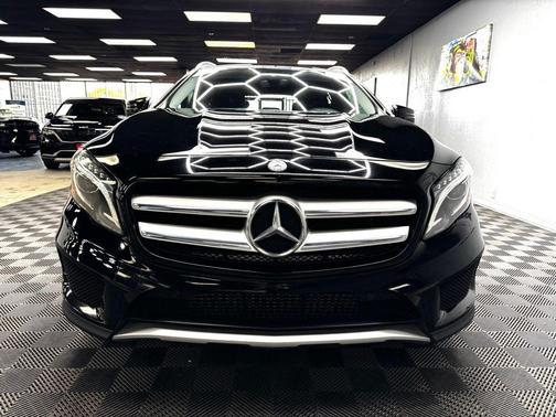 Midnight Black 2015 Mercedes-Benz GLA-Class GLA 250